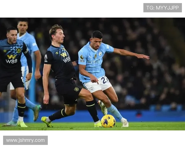 伯恩利本赛季表现稳健，竞争力持续提升