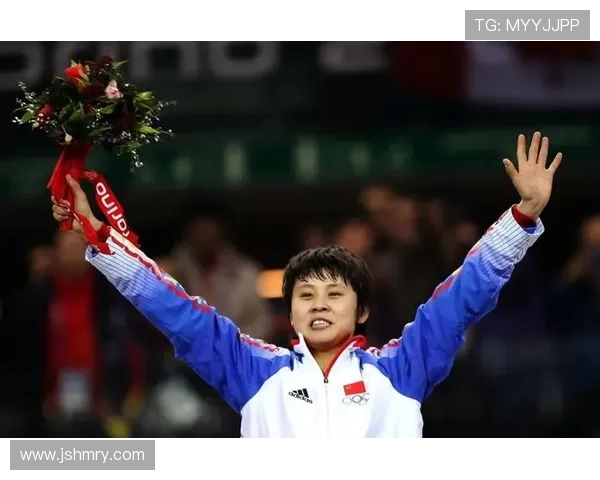 王濛赛场上冷冰冰，家里却被儿子霸占成“糖果王国”啥情况？